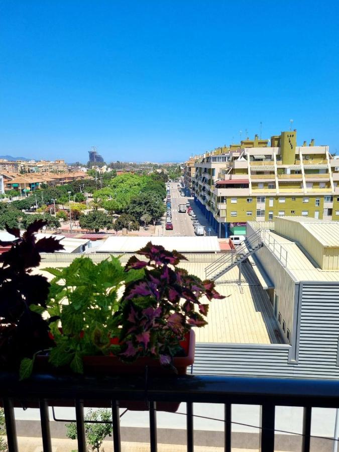 Lovely 4 Bed Flat Sagunto Exteriér fotografie